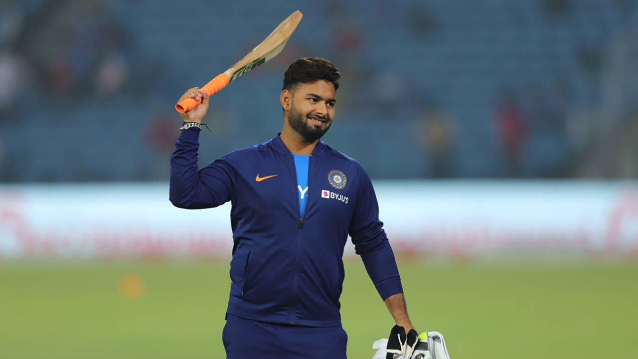 A bat- and gloves-wielding Rishabh Pant wears a grin, India v Bangladesh, 3rd T20I, Nagpur, November 10, 2019