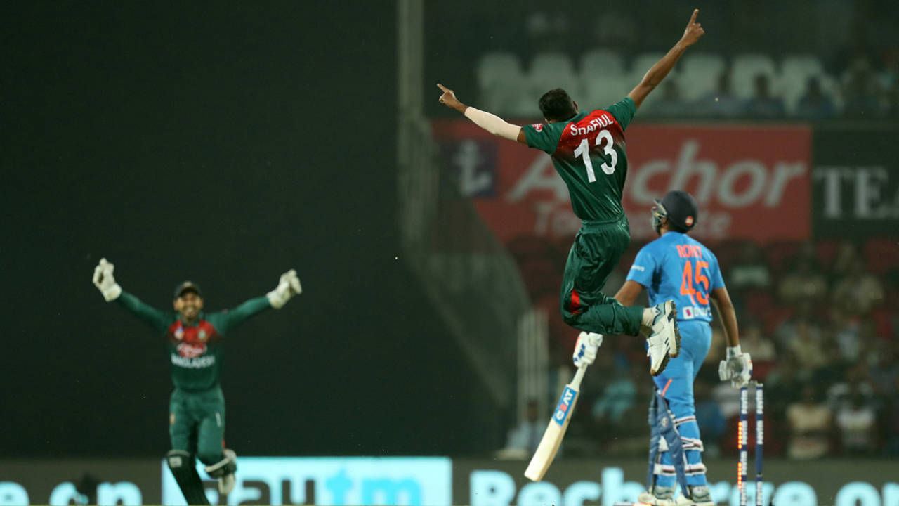 Shafiul Islam celebrates a wicket, India v Bangladesh, 3rd T20I, Nagpur, November 10, 2019