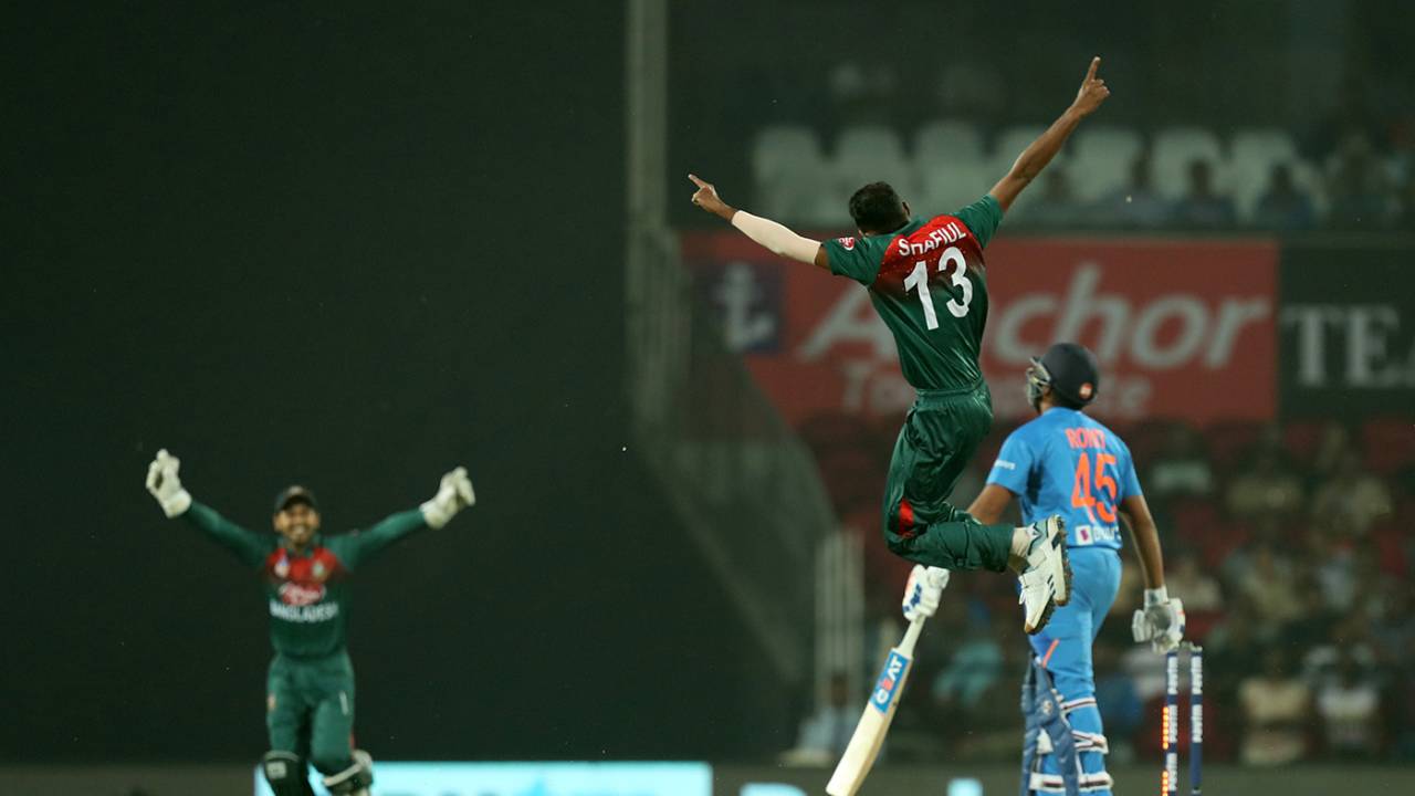 Shafiul Islam celebrates a wicket, India v Bangladesh, 3rd T20I, Nagpur, November 10, 2019