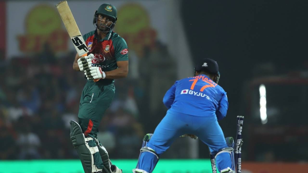 Mahmudullah was bowled by Yuzvendra Chahal as Bangladesh collapsed