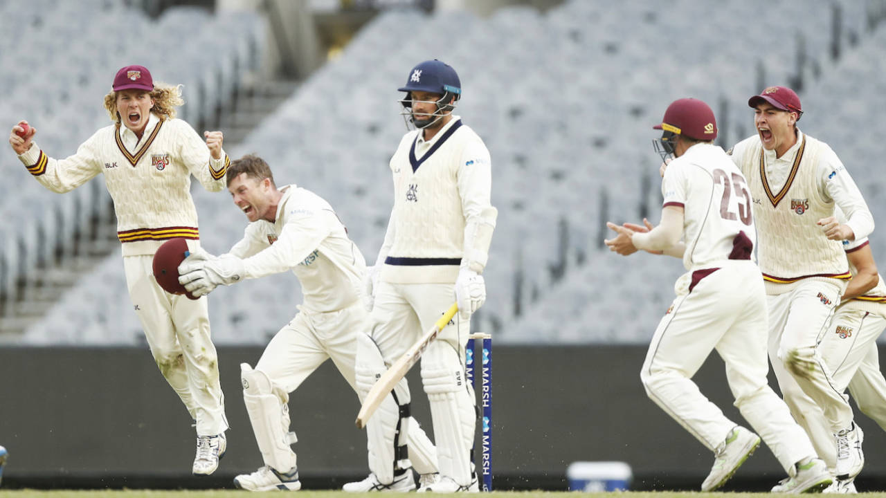 Queensland celebrate Jon Holland's wicket which sealed the win&nbsp;&nbsp;&bull;&nbsp;&nbsp;Getty Images
