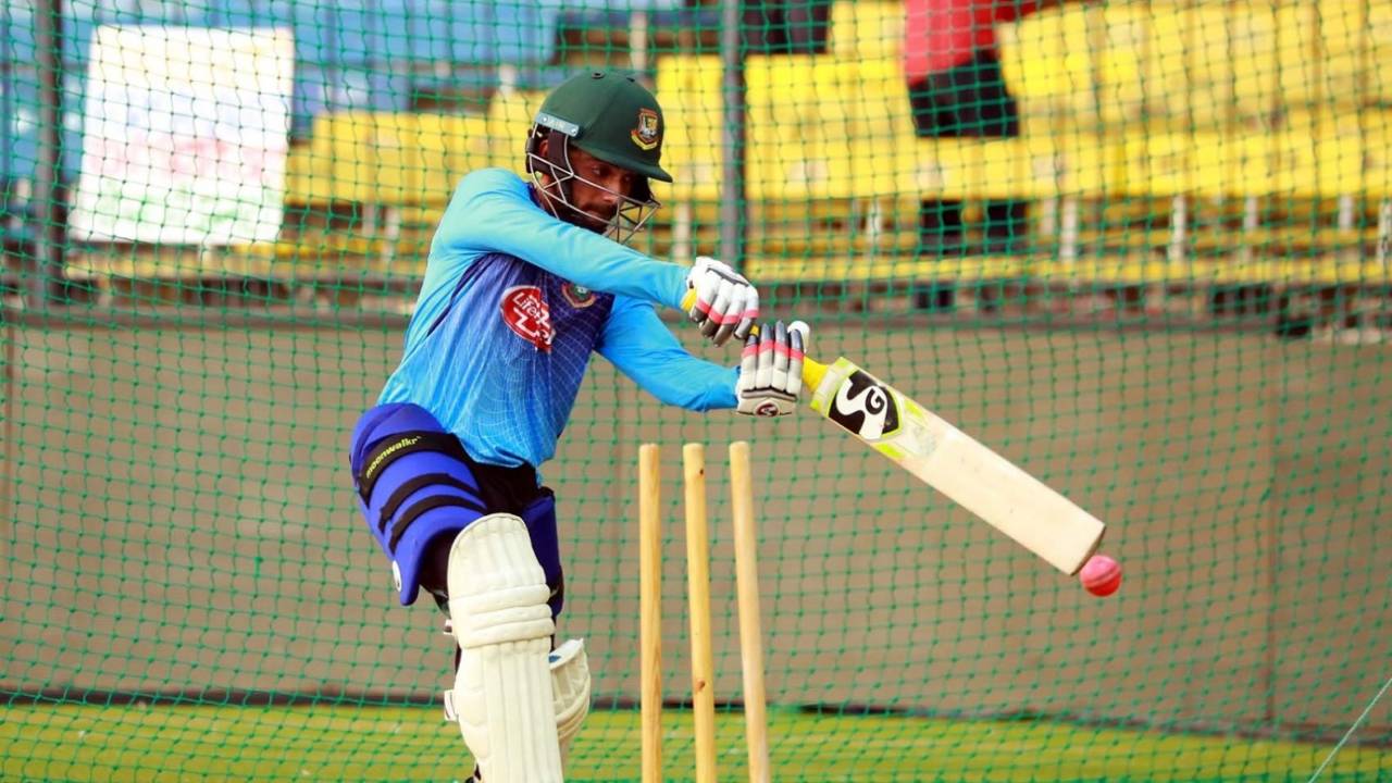 Mominul Haque bats against the pink ball, Indore, November 17, 2019