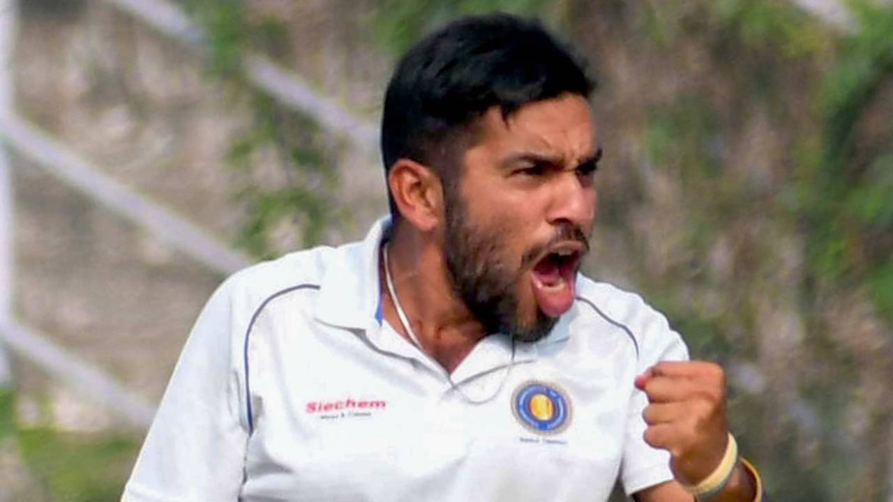 Puducherry's Sagar Udeshi picked up six wickets in Bihar's first innings, Bihar v Puducherry, Ranji Trophy 2019-20, 1st day, Patna, December 9, 2019