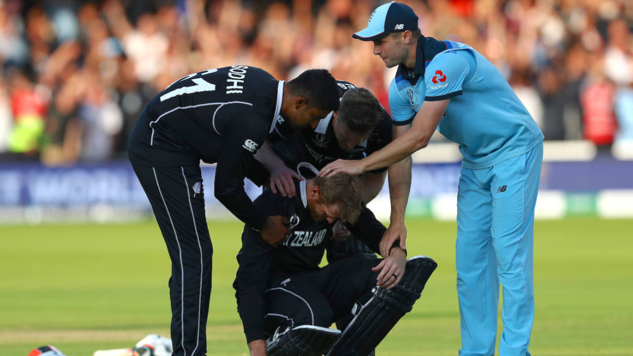 Martin Guptill is inconsolable after being run out going for the second run that would have won New Zealand the match, England v New Zealand, World Cup 2019 final, Lord's, July 14, 2019