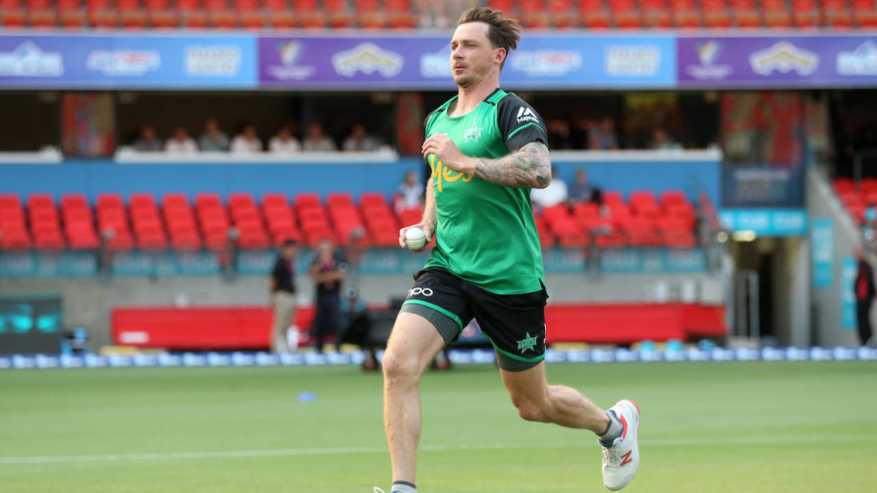 Dale Steyn bowled in the Melbourne Stars nets but had injury issues, Brisbane Heat v Melbourne Stars, BBL 2019-20, Carrara, December 20, 2019 