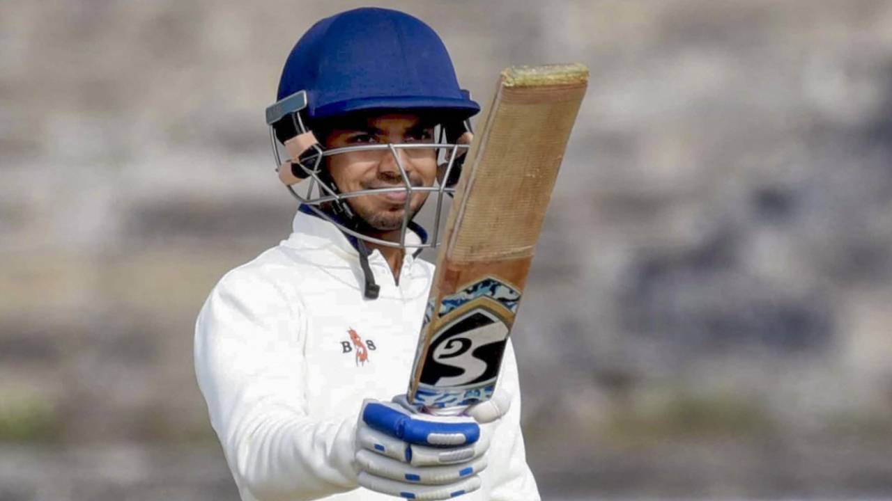 Babul Kumar celebrates his hundred with a smile, Bihar v Goa, Ranji Trophy 2019-20, Plate Group, Patna, 2nd day, December 26, 2019