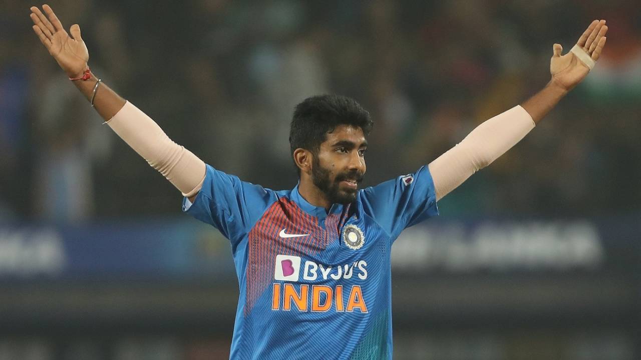 There's no escaping Jasprit Bumrah's early strikes, India v Sri Lanka, 3rd T20I, Pune, January 10, 2020