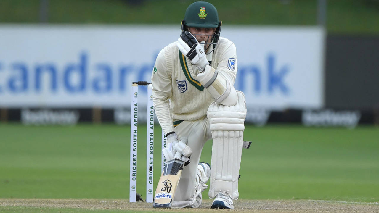 Anrich Nortje sinks to his haunches after his dismissal, South Africa v England, 3rd Test, Port Elizabeth, 3rd day, January 18, 2020