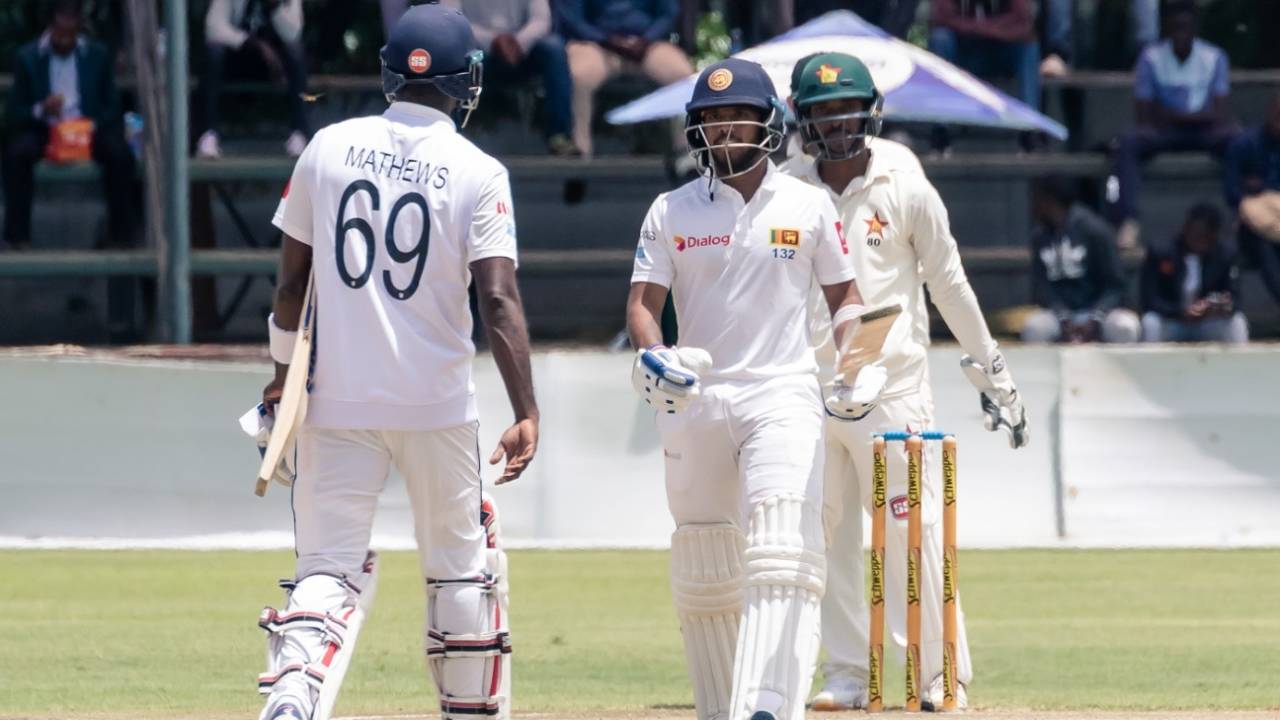 Kusal Mendis and Angelo Mathews forged a steady partnership, Zimbabwe v Sri Lanka, 1st Test, 3rd Day, Harare, January 21, 2020