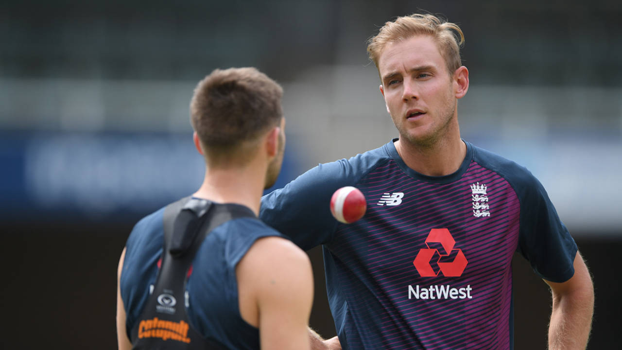 Stuart Broad chats to Mark Wood in the nets, England training, The Wanderers, January 23, 2020