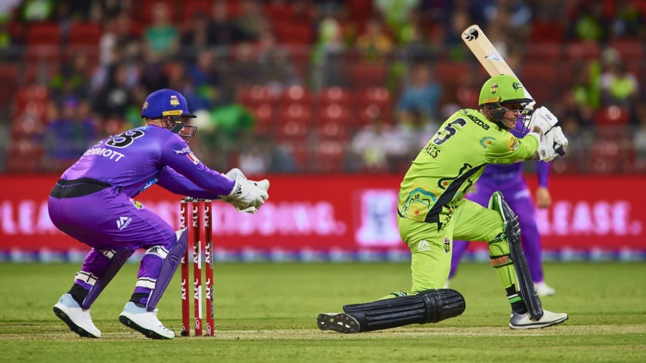 Sydney Thunder and Hobart Hurricanes have 11 points each going into their final league fixtures&nbsp;&nbsp;&bull;&nbsp;&nbsp;Getty Images and Cricket Australia