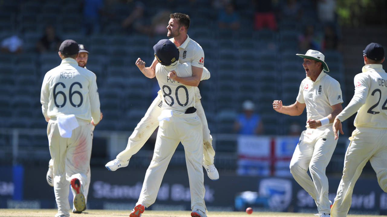 Mark Wood celebrates the wicket of Rassie van der Dussen, South Africa v England, 4th Test, Johannesburg, 4th day, January 27, 2020