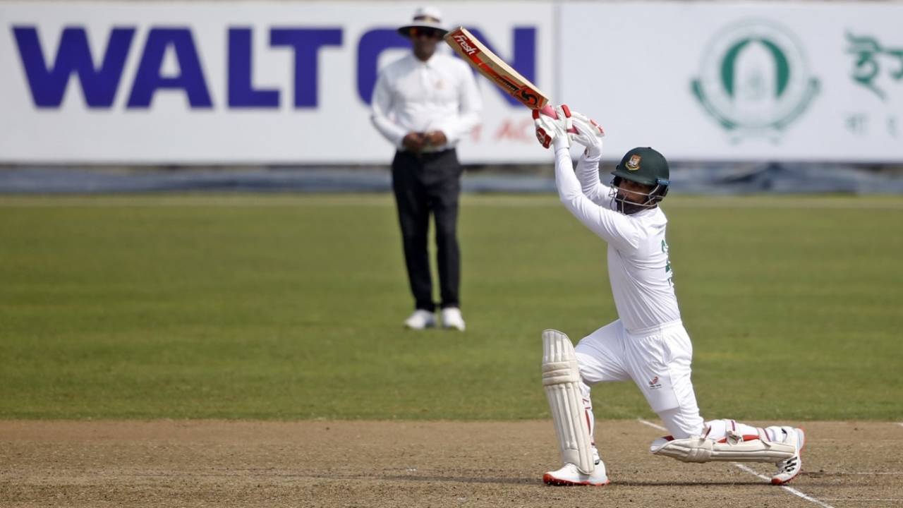 Tamim Iqbal drives through the covers, Central Zone v East Zone, Bangladesh Cricket League, 3rd day, Dhaka, February 2, 2020