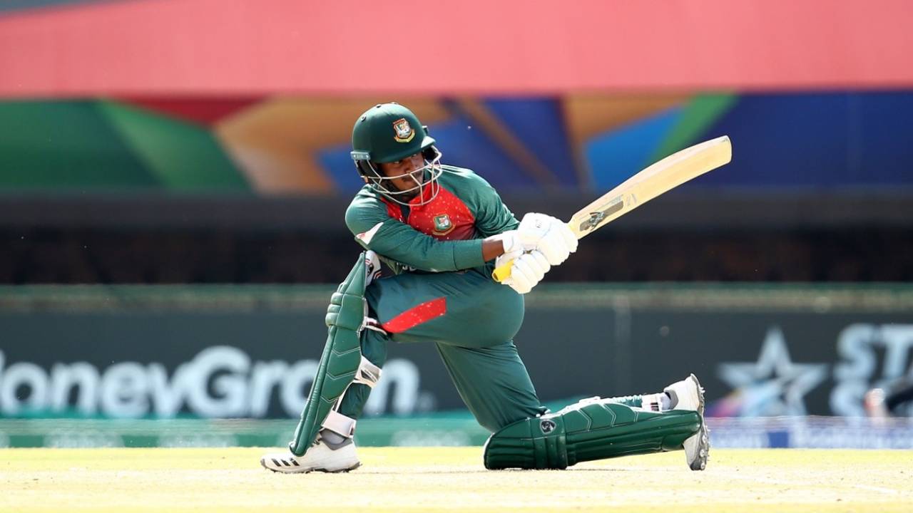 Mahmudul Hasan Joy sweeps one fine, Bangladesh v New Zealand, U-19 World Cup semi-final, Potchefstroom, February 6, 2020