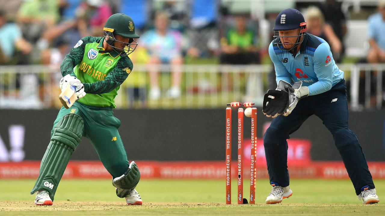 Quinton de Kock is bowled by Joe Root, South Africa v England, 2nd ODI, Durban, February 7, 2020