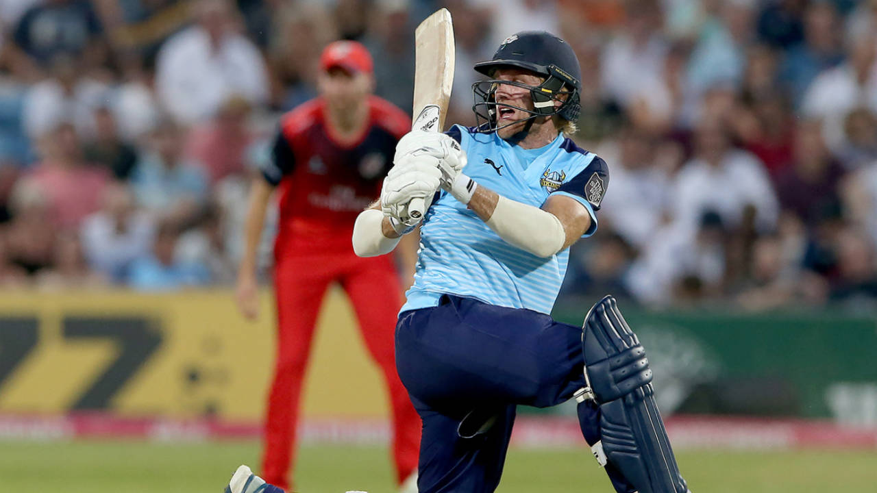 David Willey has admitted he was 'burnt out' in the second half of the 2019 season&nbsp;&nbsp;&bull;&nbsp;&nbsp;Getty Images