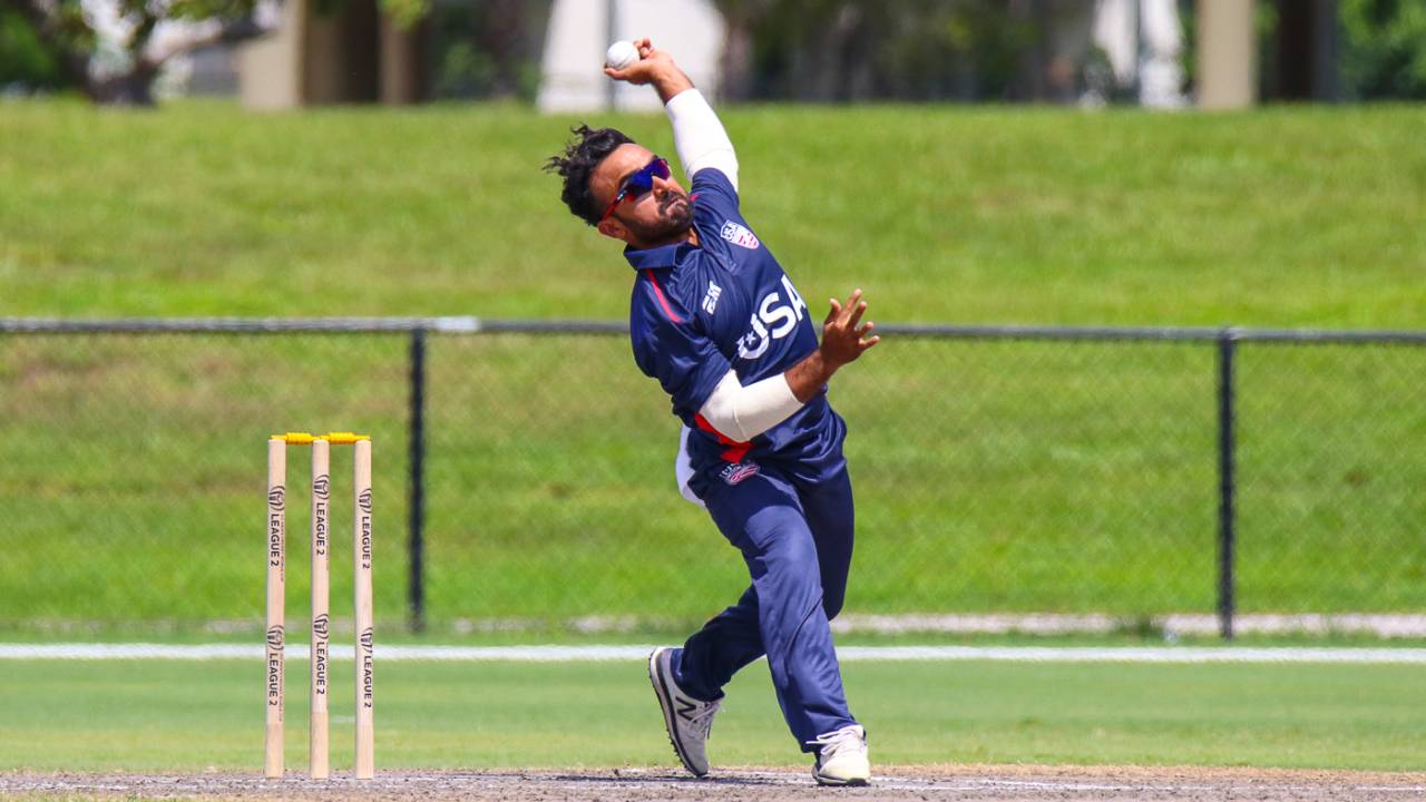 USA allrounder Nisarg Patel bowls his left-arm spin during an ODI, USA v Namibia, ICC CWC League Two tri-series, Lauderhill, September 20, 2019