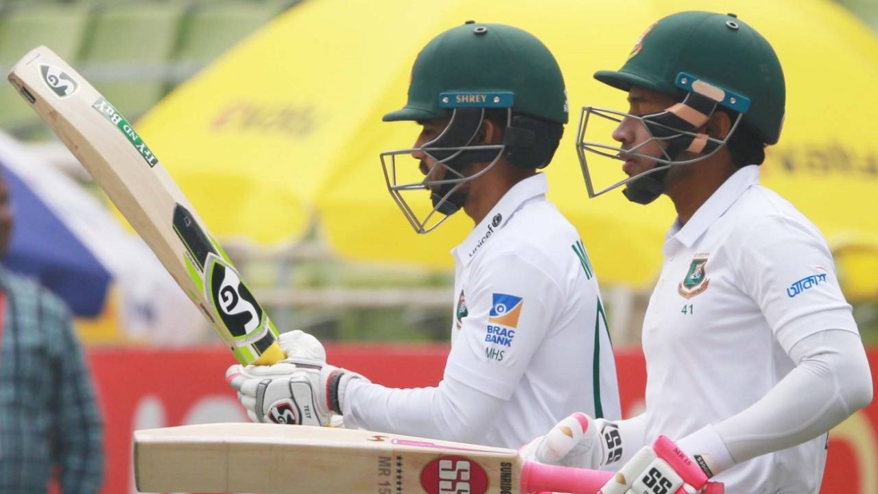 Mushfiqur Rahim and Mominul Haque prepare to resume batting, Bangladesh v Zimbabwe, Only Test, Dhaka, 3rd day, February 24, 2020