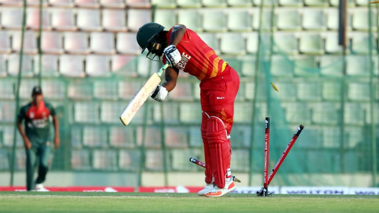 Tinashe Kamunhukamwe plays on to one, Bangladesh v Zimbabwe, 1st ODI, Sylhet, March 1, 2020
