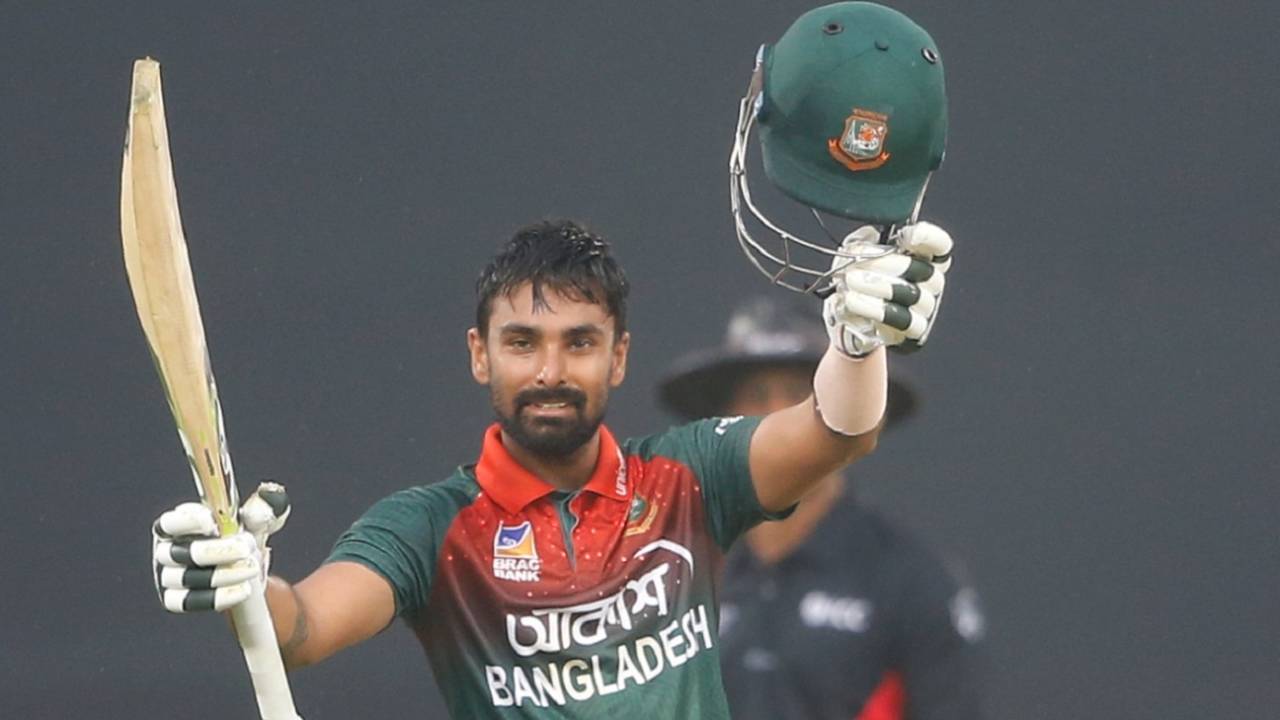 Liton Das celebrates a landmark, Bangladesh v Zimbabwe, 3rd ODI, Sylhet, March 6, 2020