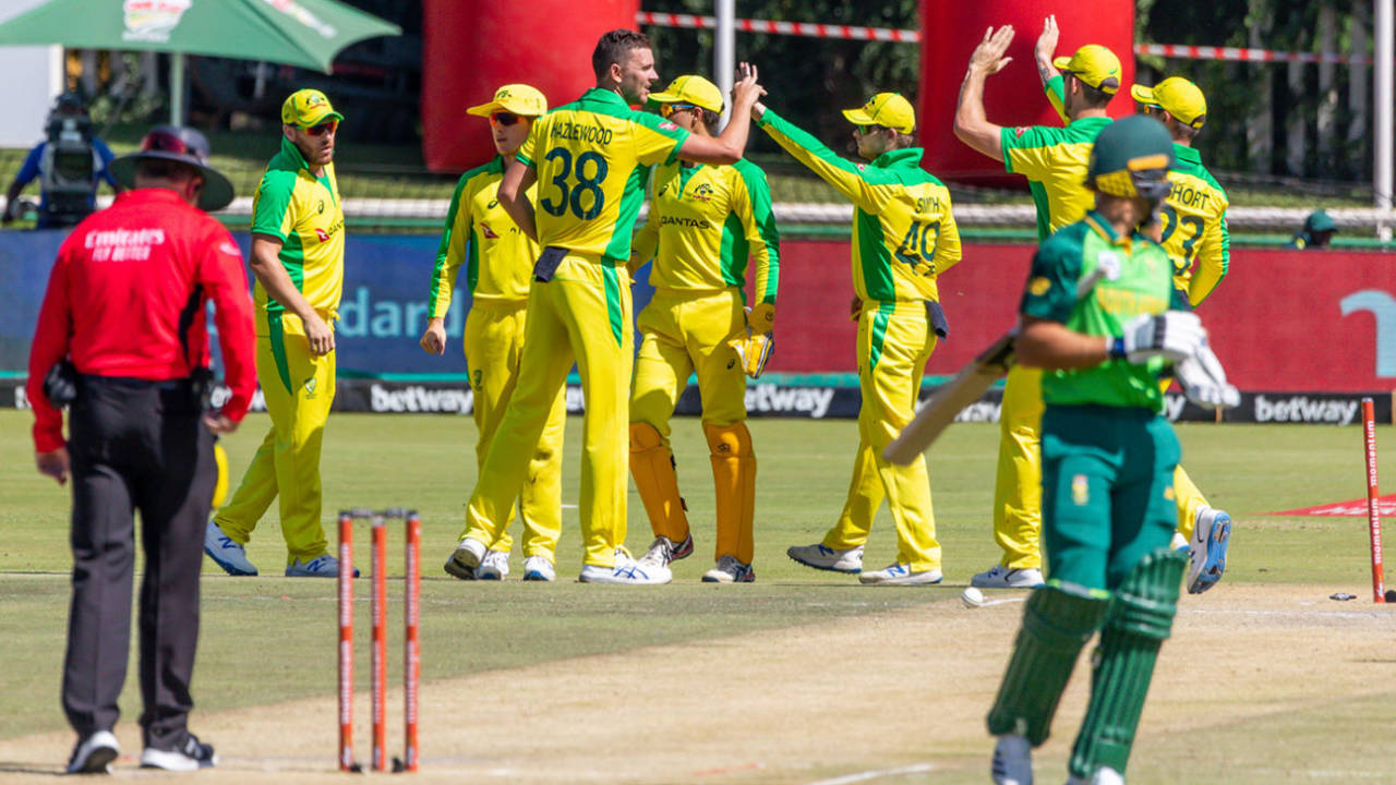 Quinton de Kock fell to Josh Hazlewood, Australia v South Africa, 3rd ODI, Potchefstroom, March 7, 2020