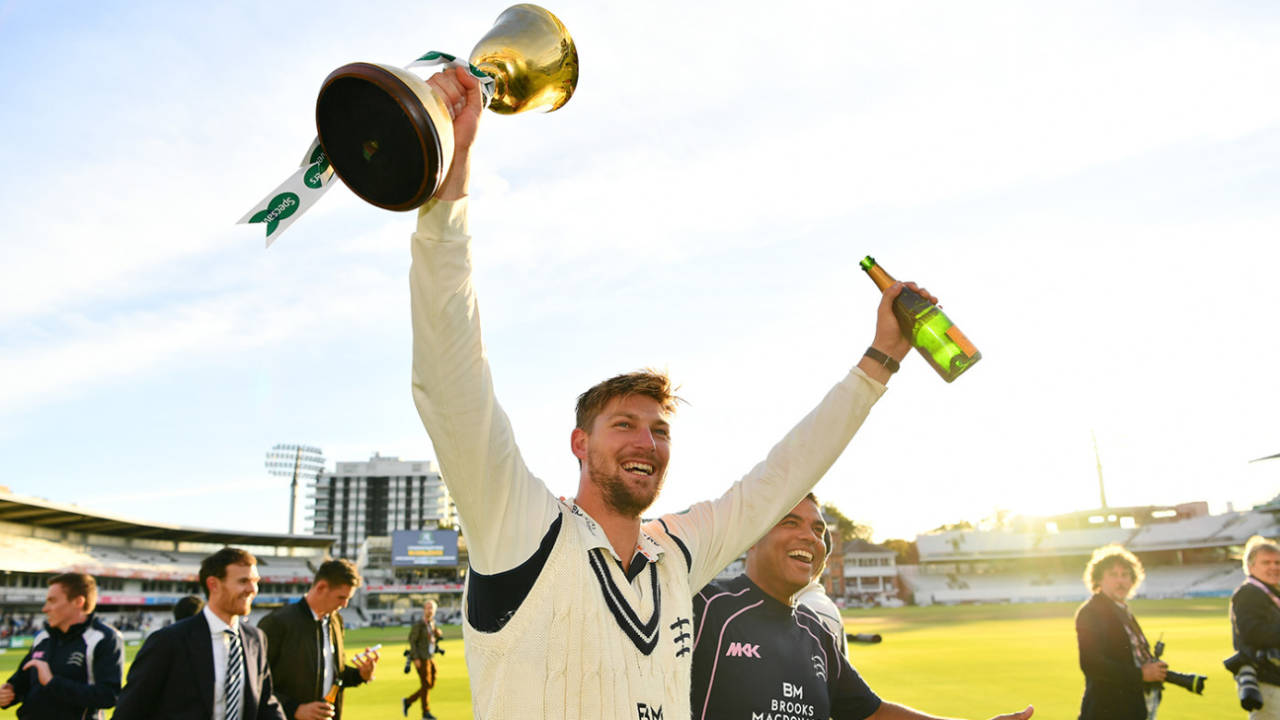 Ollie Rayner holds the County Championship trophy aloft in 2016&nbsp;&nbsp;&bull;&nbsp;&nbsp;Getty Images