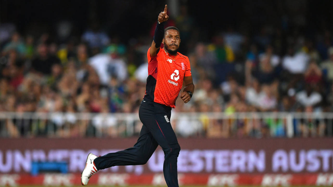 Chris Jordan picked up two in two, South Africa v England, 2nd T20I, Durban, February 14, 2020