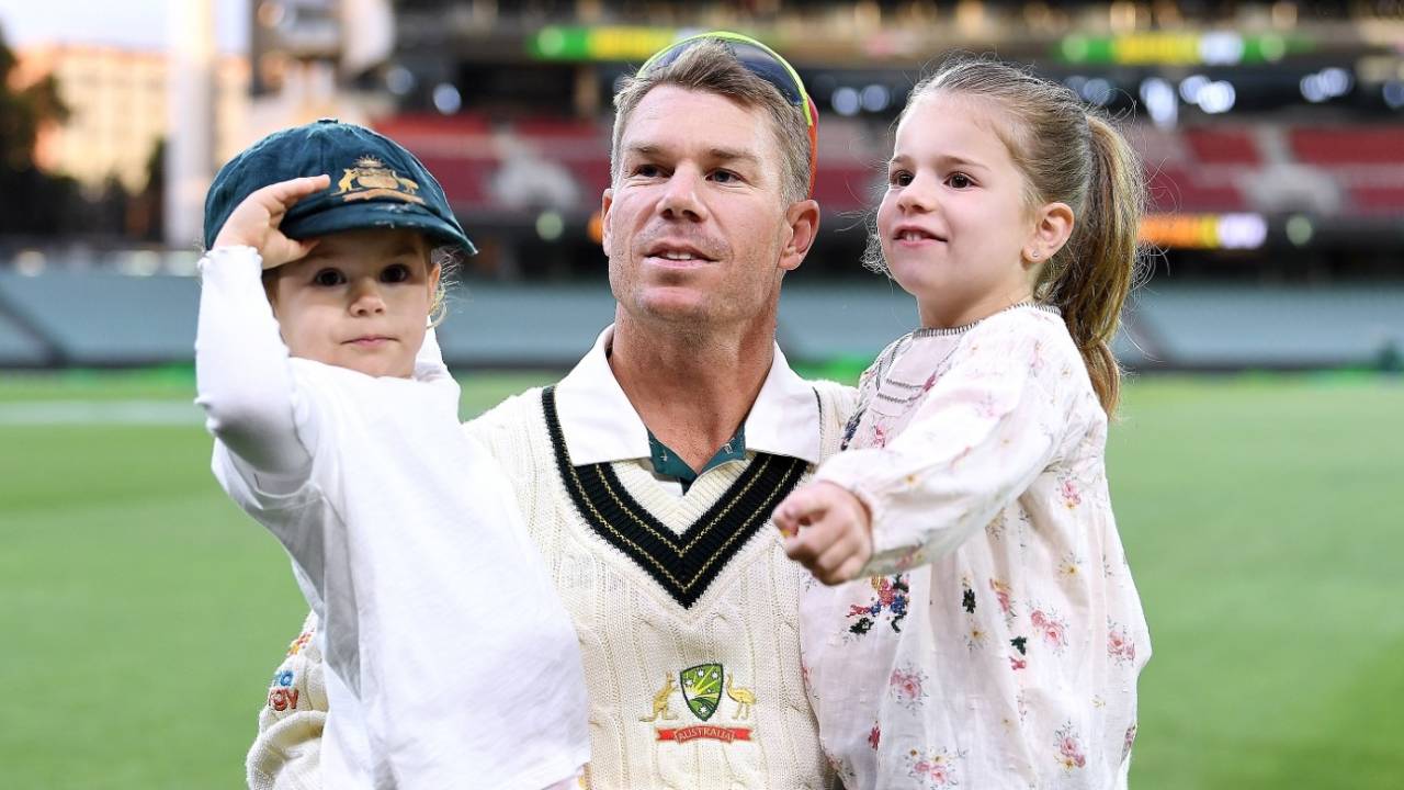 David Warner with his daughters Indi Rae and Ivy Mae at Adelaide Oval&nbsp;&nbsp;&bull;&nbsp;&nbsp;Getty Images
