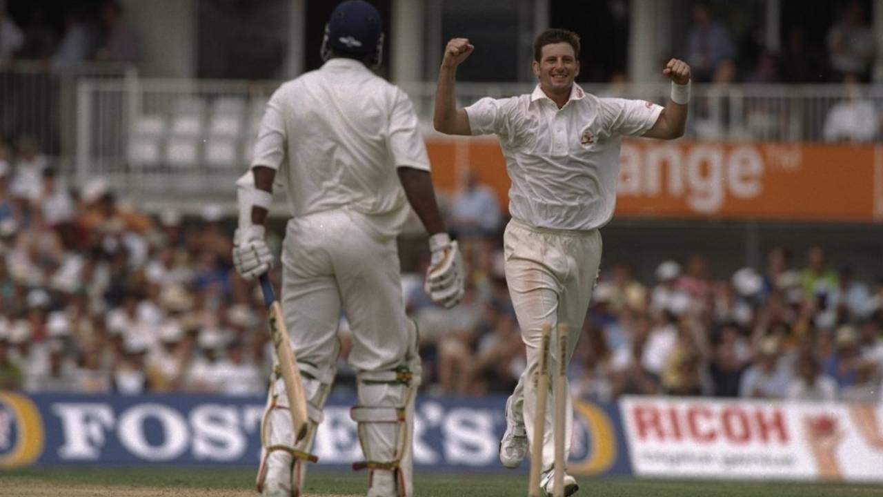 Michael Kasprowicz celebrates the wicket of Devon Malcolm, day three, sixth Test, England v Australia, The Oval, August 23, 1997