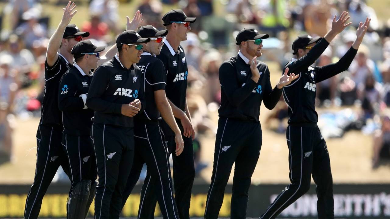 New Zealand react joyously as another wicket falls, New Zealand v India, 3rd ODI, Mount Maunganui, February 11, 2020