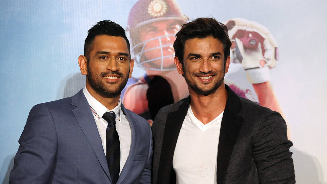 MS Dhoni with actor Sushant Singh Rajput at a promotional event for the movie <i>MS Dhoni: The Untold Story</i>, Mumbai, August 11, 2016