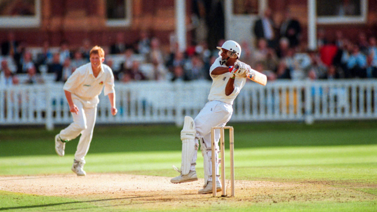Ponting Schmonting, Rohit Schmohit. No one pulled and hooked as disdainfully as Aravinda de Silva&nbsp;&nbsp;&bull;&nbsp;&nbsp;Getty Images