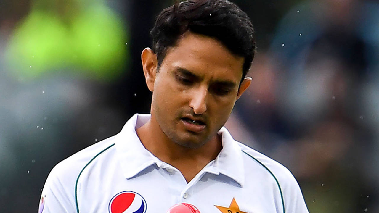 Mohammad Abbas inspects the ball, Australia v Pakistan, Day 1, 2nd Test, Adelaide, November 29, 2019