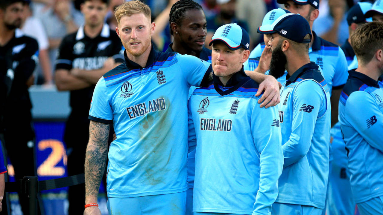 Eoin Morgan embraces Ben Stokes after sealing victory in the match and a 2-1 series triumph&nbsp;&nbsp;&bull;&nbsp;&nbsp;IDI/Getty Images