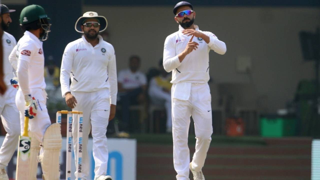 Virat Kohli opts for review against Mominul Haque, India v Bangladesh, 1st Test, Indore, 3rd day, November 16, 2019