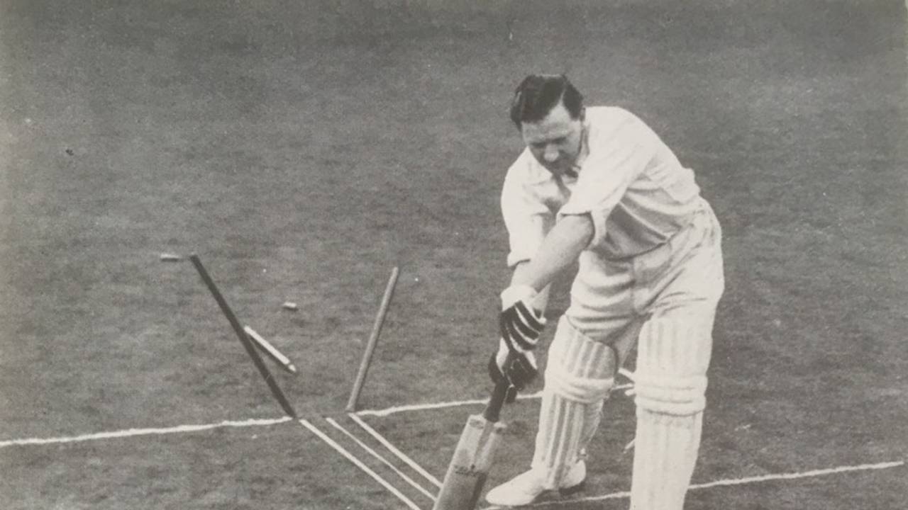 MD "Dar" Lyon pictured in his instructional manual "Cricket", 1933