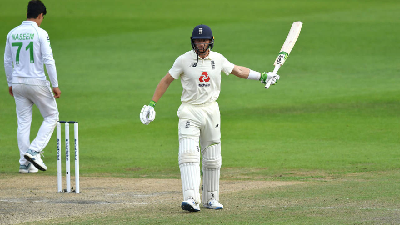 Jos Buttler acknowledges his fifty with a low-key celebration, England v Pakistan, 1st Test, Old Trafford, 4th day, August 8, 2020