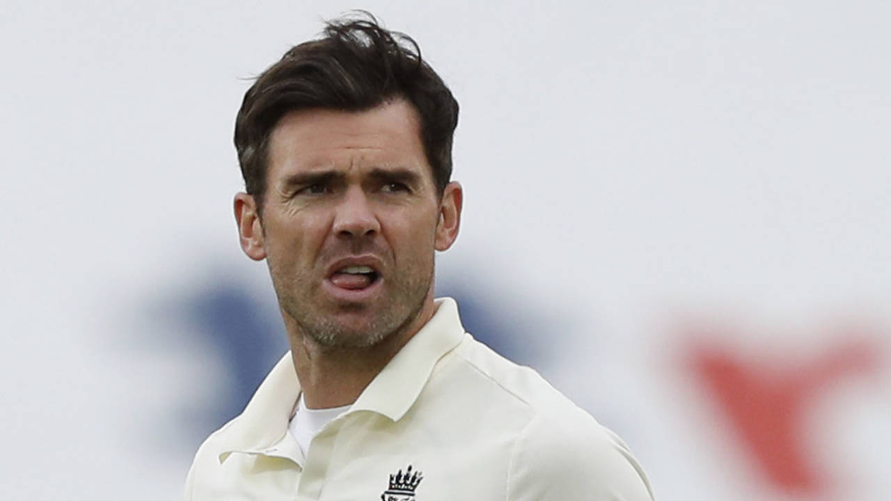 James Anderson took a five-wicket haul in Pakistan's first innings, England v Pakistan, 3rd Test, Southampton, 3rd day, August 23, 2020