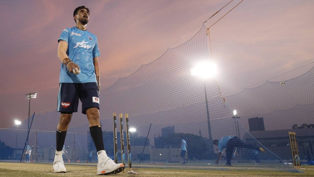 Ishant Sharma sweats it out in the nets, IPL 2020, Dubai, August 29, 2020