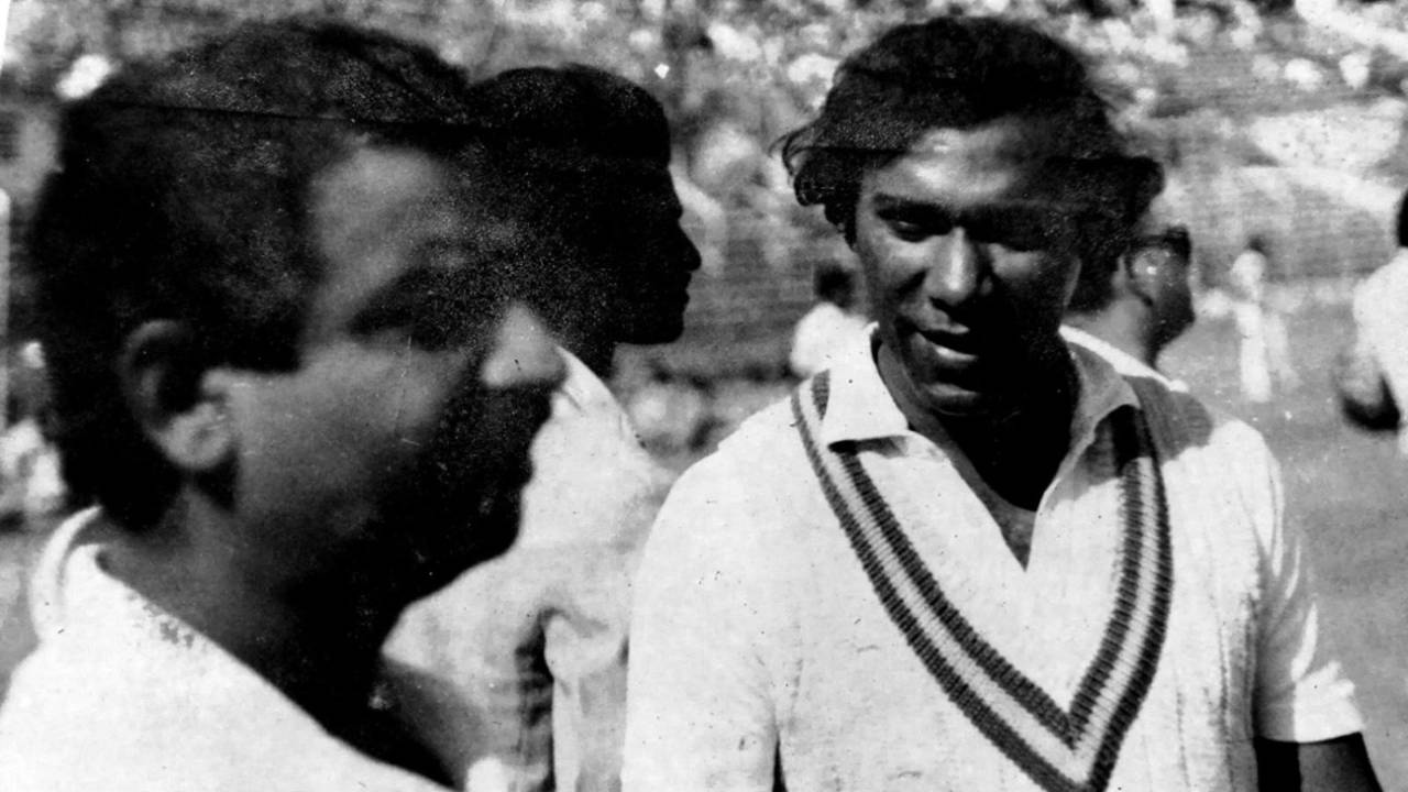 Omar Khaled Rumi (right) with Gundappa Viswanath