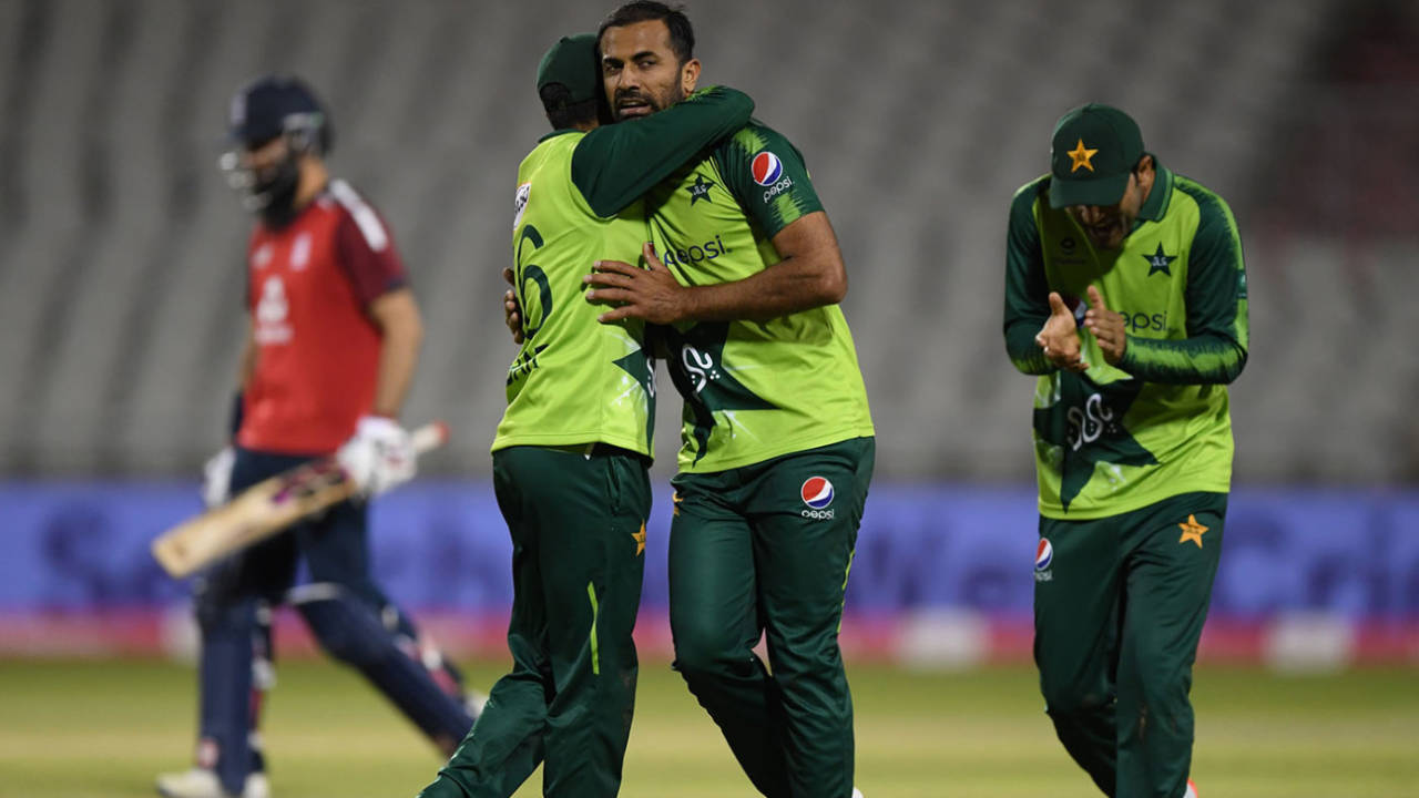 Wahab Riaz gets a hug, England v Pakistan, 3rd T20I, Old Trafford, September 1, 2020