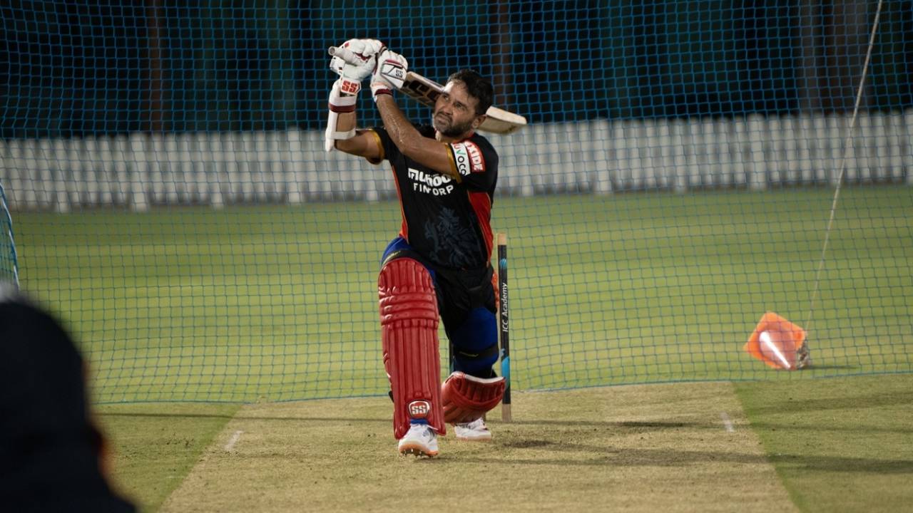 Parthiv Patel bats at the RCB nets, Dubai, September 2, 2020
