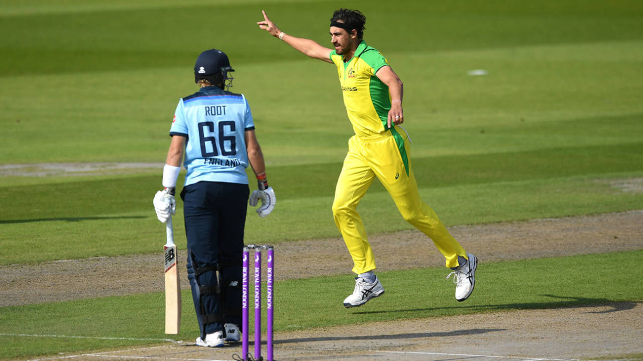 Mitchell Starc got Jason Roy and Joe Root with the first two balls of the match, the fourth such instance in ODIs&nbsp;&nbsp;&bull;&nbsp;&nbsp;Getty Images