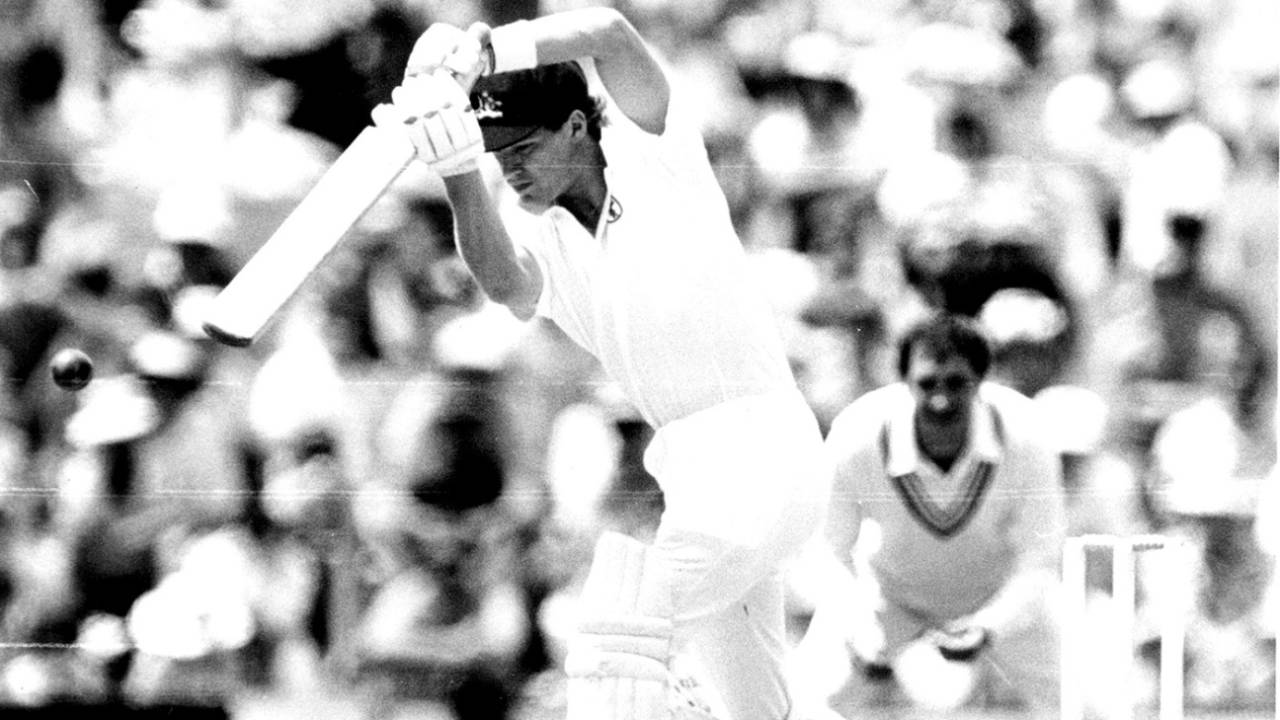 Dean Jones on his way to an unbeaten 184, 5th Test, Australia v England, Sydney, 1st day, January 10, 1987