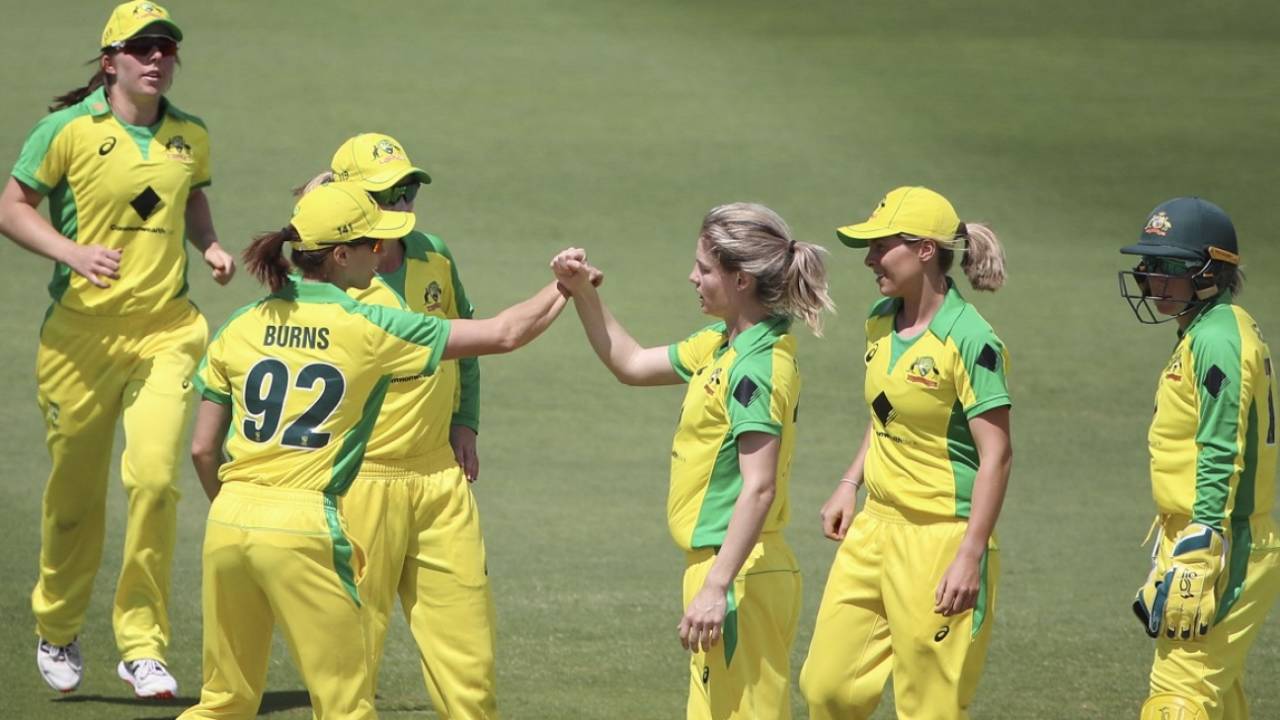 Nicola Carey celebrates the dismissal of Katie Perkins, Australia v New Zealand, 1st women's ODI, Brisbane, October 3, 2020