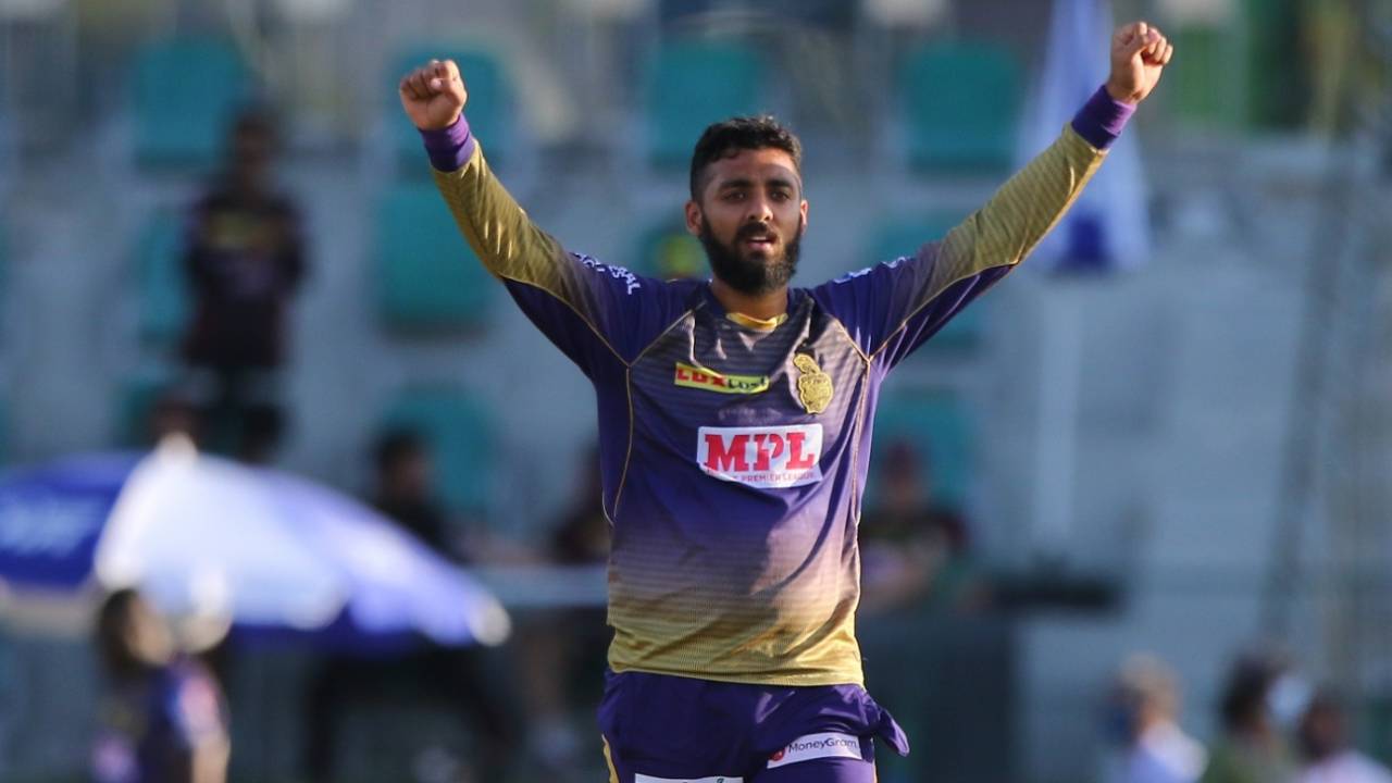 Varun Chakravarthy is elated after making a key strike, Sunrisers Hyderabad vs Kolkata Knight Riders, IPL 2020, Abu Dhabi, October 18, 2020