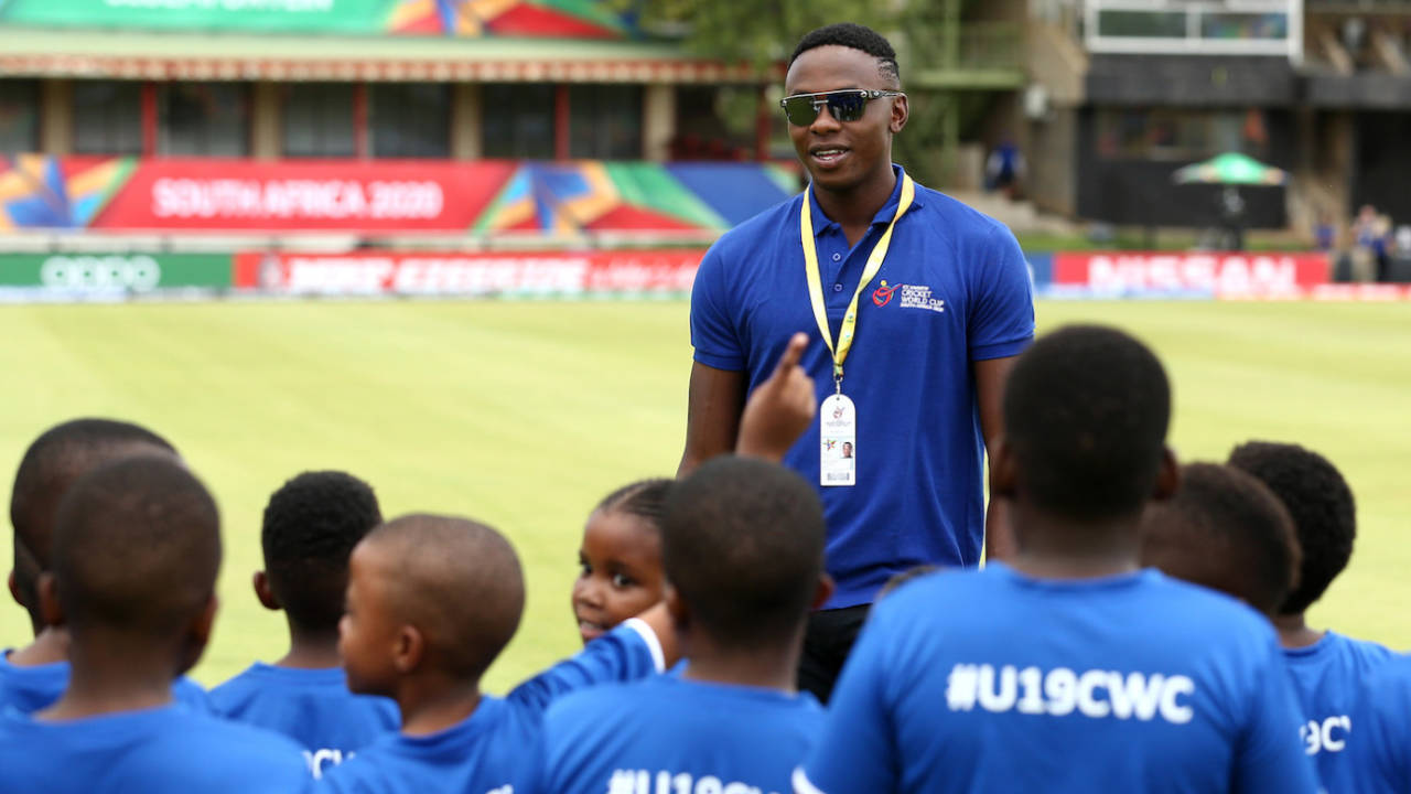 Kagiso Rabada visits local children during the Under-19 World Cup&nbsp;&nbsp;&bull;&nbsp;&nbsp;Getty Images