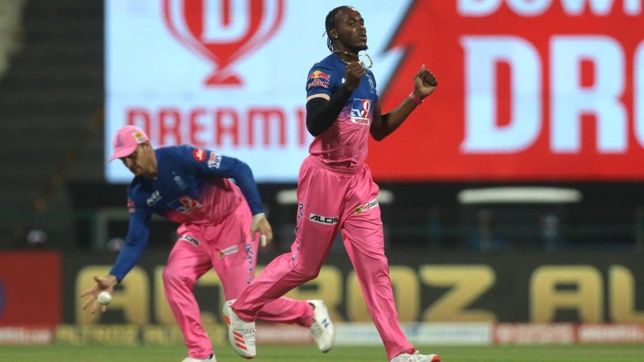 Jofra Archer with yet another early strike. Jos Buttler collects the ball in the background, Kings XI Punjab vs Rajasthan Royals, IPL 2020, Abu Dhabi, October 30, 2020