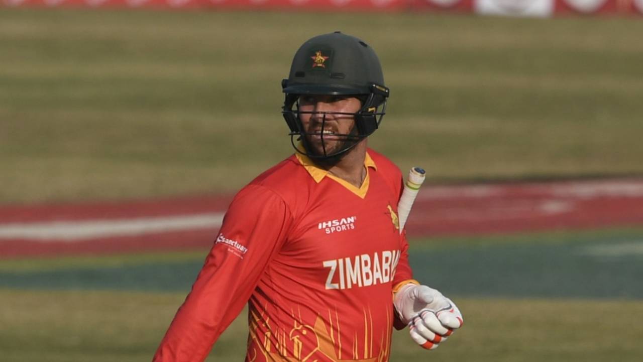 The in-form Brendan Taylor became the first to fall, Pakistan vs Zimbabwe, 2nd T20I, Rawalpindi, November 8, 2020