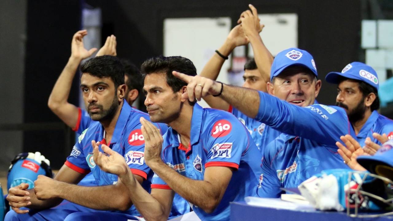 Contrasting emotions: R Ashwin, Mohammad Kaif, and Ricky Ponting watch the Delhi Capitals batsmen in action, Delhi Capitals vs Sunrisers Hyderabad, IPL 2020, 2nd Eliminator, Abu Dhabi, November 8, 2020